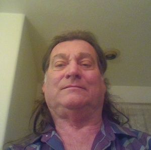 Meet your Posher, Dewayne